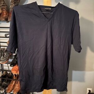 Kenneth Cole Men's Dark Blue V-Neck Tee